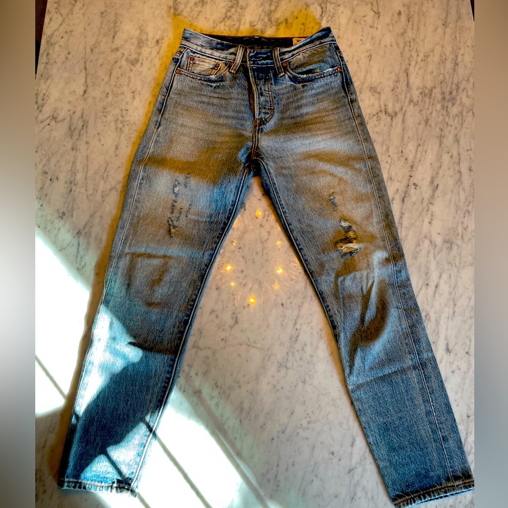 Levi Wedgie jeans
